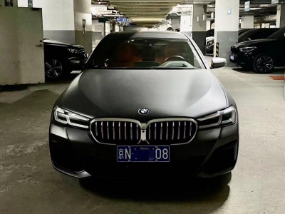 京牌车长租-宝马BMW530-鲸牌链-闲置京牌车长租：11000 元/月 宝马BMW 530 5座 汽油小轿车 尾号8 