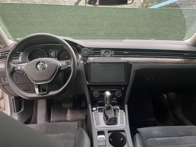 鲸牌链-京牌车长租平台-闲置京牌车长租：3200 元/月 大众迈腾 330TSI DSG 5座 汽油小轿车 尾号7 