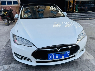 鲸牌链-京牌车长租平台-闲置京牌车长租：4500 元/月 特斯拉Tesla Model S 85D 5座 电动小轿车 尾号3 