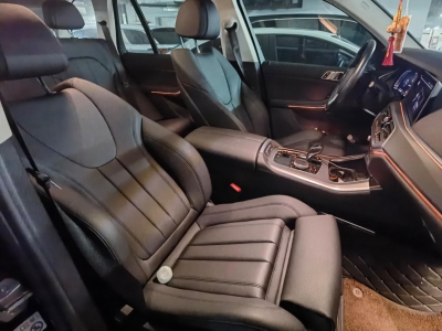 鲸牌链-京牌车长租平台-闲置京牌车长租：6000 元/月 宝马BMW X5 x40i 5座 汽油SUV 尾号0 