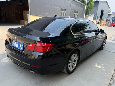 鲸牌链-京牌车长租平台-闲置京牌车长租：2500 元/月 宝马BMW 525豪华 5座 汽油小轿车 尾号2 