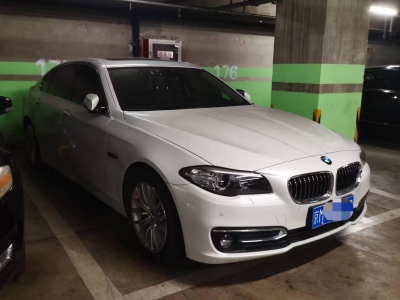 鲸牌链-京牌车长租平台-闲置京牌车长租：3500 元/月 宝马BMW 525 5座 汽油小轿车 尾号2 