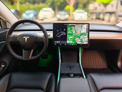 鲸牌链-京牌车长租平台-闲置京牌车长租：4100 元/月 特斯拉model3后驱升级版 5座 纯电小轿车 尾号7 