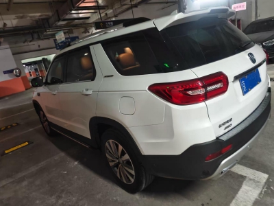 鲸牌链-京牌车长租平台-闲置京牌车长租：2600 元/月 其他长安SC6491B5 7座 汽油小轿车 尾号0 