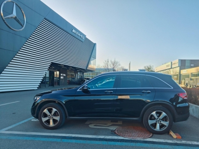 鲸牌链-京牌车长租平台-闲置京牌车长租：6000 元/月 奔驰GLC300 5座 汽油小轿车 尾号2 