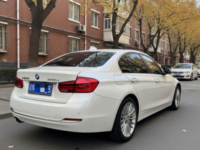 鲸牌链-京牌车长租平台-闲置京牌车长租：3300 元/月 宝马BMW 320Li 5座 汽油小轿车 尾号8 
