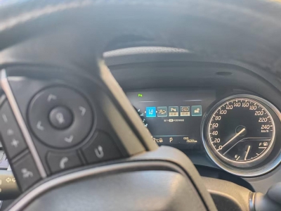 鲸牌链-京牌车长租平台-闲置京牌车长租：3300 元/月 丰田凯美瑞2.0汽油豪华 5座 汽油小轿车 尾号7 