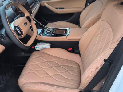 鲸牌链-京牌车长租平台-闲置京牌车长租：3500 元/月 吉利银河A7 混动 5座 混动小轿车 尾号0 