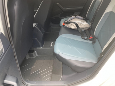 鲸牌链-京牌车长租平台-闲置京牌车长租：3200 元/月 大众朗逸新锐高配版 5座 汽油小轿车 尾号1 