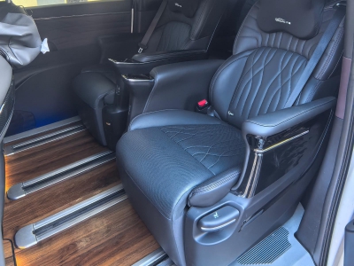 鲸牌链-京牌车长租平台-闲置京牌车长租：5000 元/月 广汽传祺M8新大师 7座 汽油MPV 尾号2 