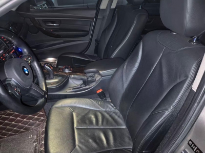 鲸牌链-京牌车长租平台-闲置京牌车长租：3500 元/月 宝马BMW 328li 5座 汽油小轿车 尾号7 