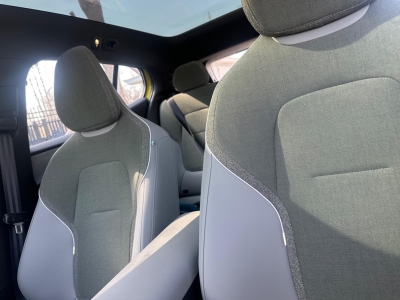 鲸牌链-京牌车长租平台-闲置京牌车长租：3000 元/月 沃尔沃EX30 5座 纯电小轿车 尾号5 