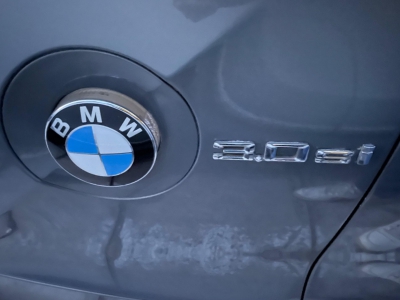 鲸牌链-京牌车长租平台-闲置京牌车长租：3000 元/月 宝马BMW Z4 硬顶非敞篷（后备箱实用） 2座 汽油小轿车 尾号6 