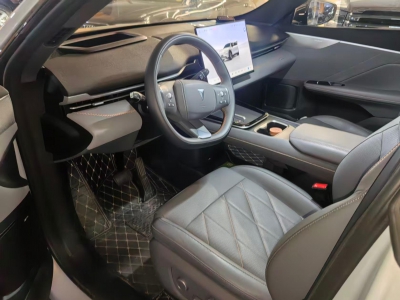 鲸牌链-京牌车长租平台-闲置京牌车长租：3300 元/月 其他长安深蓝s05 520Max版 5座 纯电SUV 尾号3 