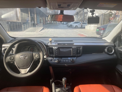 鲸牌链-京牌车长租平台-闲置京牌车长租：2800 元/月 丰田RAV4 5座 汽油小轿车 尾号8 