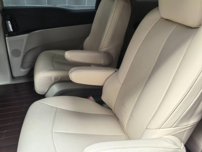 鲸牌链-京牌车长租平台-闲置京牌车长租：3200 元/月 别克GL8 7座 汽油MPV 尾号2 