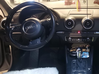 鲸牌链-京牌车长租平台-闲置京牌车长租：2500 元/月 奥迪A3三箱款 5座 汽油小轿车 尾号6 