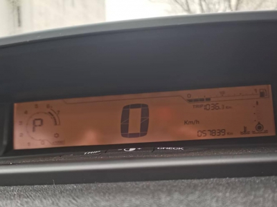 鲸牌链-京牌车长租平台-闲置京牌车长租：2200 元/月 雪铁龙世嘉两厢 1.6L 2013款运动版 5座 汽油小轿车 尾号5 