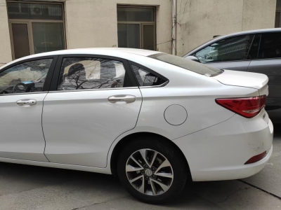 鲸牌链-京牌车长租平台-闲置京牌车长租：1800 元/月 北汽绅宝D50 1.5L 2018款自动档高配 5座 汽油小轿车 尾号2 