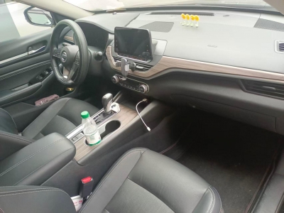 鲸牌链-京牌车长租平台-闲置京牌车长租：3500 元/月 日产天籁 5座 汽油小轿车 尾号5 