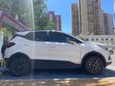 鲸牌链-京牌车长租平台-闲置京牌车长租：2000 元/月 比亚迪元EV 5座 纯电小轿车 尾号9 