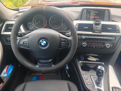 鲸牌链-京牌车长租平台-闲置京牌车长租：2800 元/月 宝马BMW 320Li 5座 汽油小轿车 尾号0 