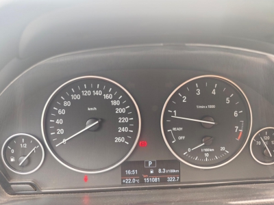 鲸牌链-京牌车长租平台-闲置京牌车长租：2800 元/月 宝马BMW 320Li 5座 汽油小轿车 尾号0 