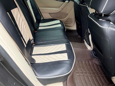 鲸牌链-京牌车长租平台-闲置京牌车长租：2000 元/月 大众迈腾1.8T 5座 汽油小轿车 尾号0 