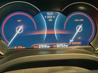 鲸牌链-京牌车长租平台-闲置京牌车长租：4200 元/月 宝马BMW X3 30i 5座 汽油SUV 尾号6 