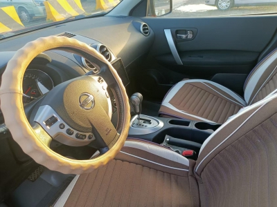 鲸牌链-京牌车长租平台-闲置京牌车长租：2260 元/月 日产逍客2.0 CVT 2WD SUV 5座 汽油小轿车 尾号1 