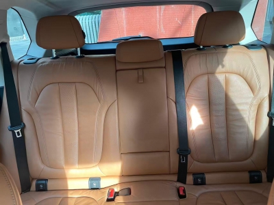 鲸牌链-京牌车长租平台-闲置京牌车长租：5500 元/月 宝马BMW X5 40i 5座 汽油SUV 尾号3 