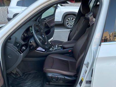 鲸牌链-京牌车长租平台-闲置京牌车长租：2800 元/月 宝马BMW X3 5座 汽油小轿车 尾号6 