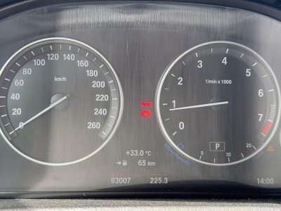 鲸牌链-京牌车长租平台-闲置京牌车长租：2800 元/月 宝马BMW X3 5座 汽油小轿车 尾号6 
