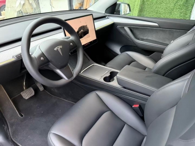 鲸牌链-京牌车长租平台-闲置京牌车长租：4800 元/月 特斯拉modelY 5座 纯电SUV 尾号1 