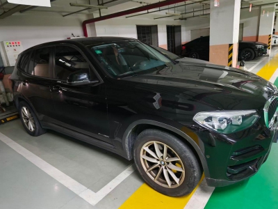 鲸牌链-京牌车长租平台-闲置京牌车长租：3200 元/月 宝马BMW x3 5座 汽油SUV 尾号8 