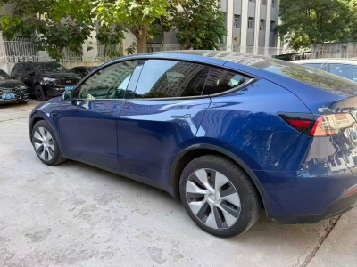 鲸牌链-京牌车长租平台-闲置京牌车长租：3500 元/月 特斯拉Model Y 21款 四驱长续航版 5座 纯电SUV 尾号7 