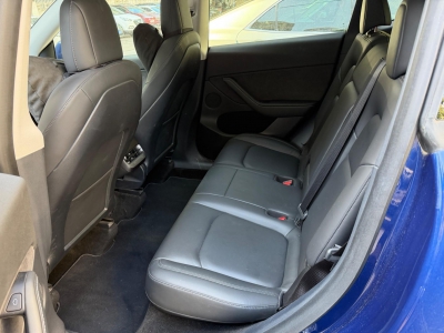 鲸牌链-京牌车长租平台-闲置京牌车长租：3500 元/月 特斯拉Model Y 21款 四驱长续航版 5座 纯电SUV 尾号7 