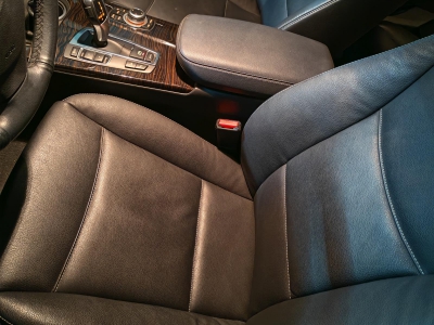鲸牌链-京牌车长租平台-闲置京牌车长租：2500 元/月 宝马BMW X3 20i豪华 5座 汽油SUV 尾号6 