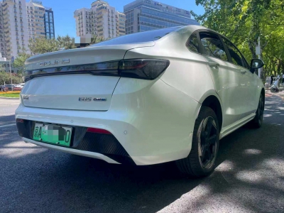 鲸牌链-京牌车长租平台-闲置京牌车长租：2800 元/月 北汽EU5 PLUS-R600优享 5座 纯电小轿车 尾号0 